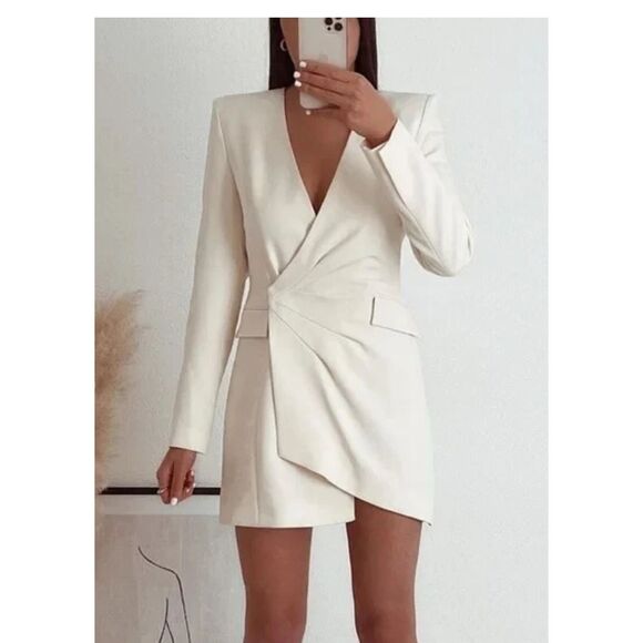 Zara Draped Blazer Mini Dress Wrap White SIZE XS BLOGGERS FAVORITE - Picture 1 of 8